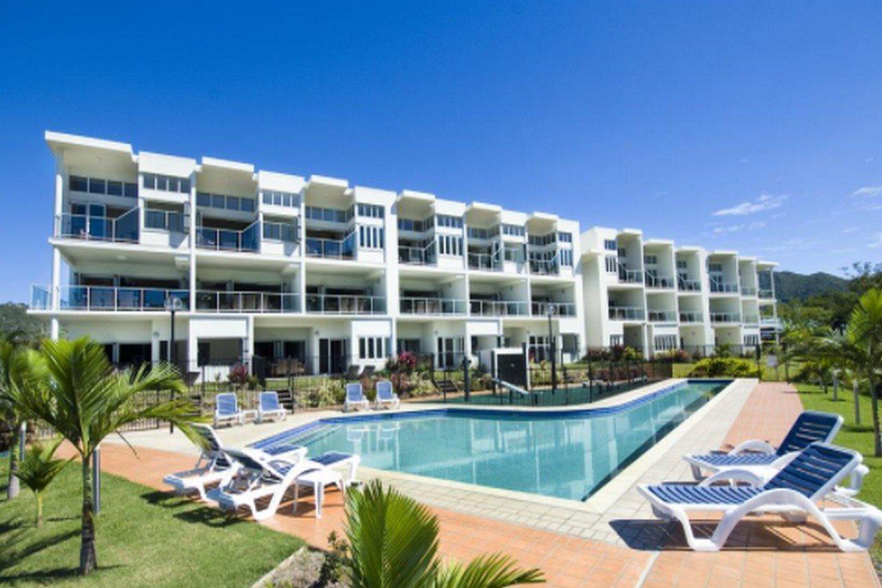 Aparthotel Beachside Magnetic Harbour 4*