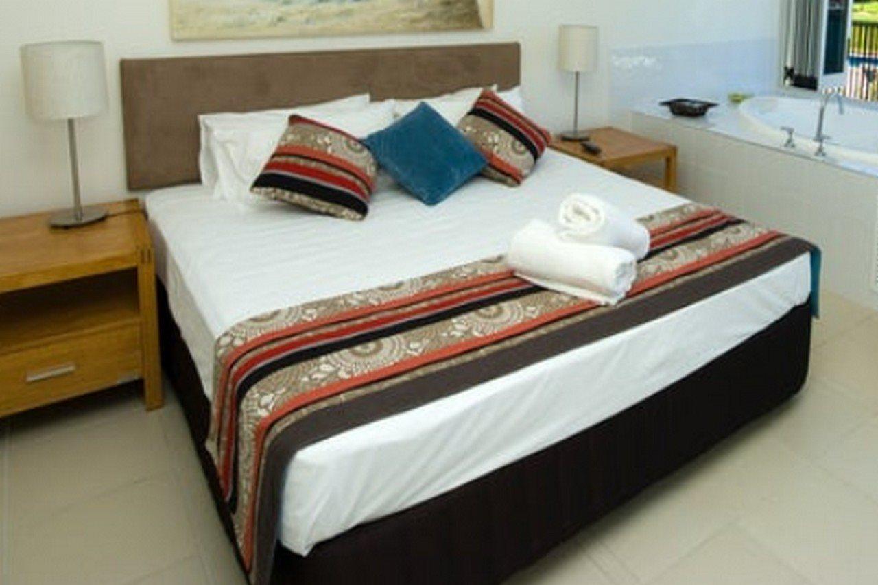 Beachside Magnetic Harbour 4*