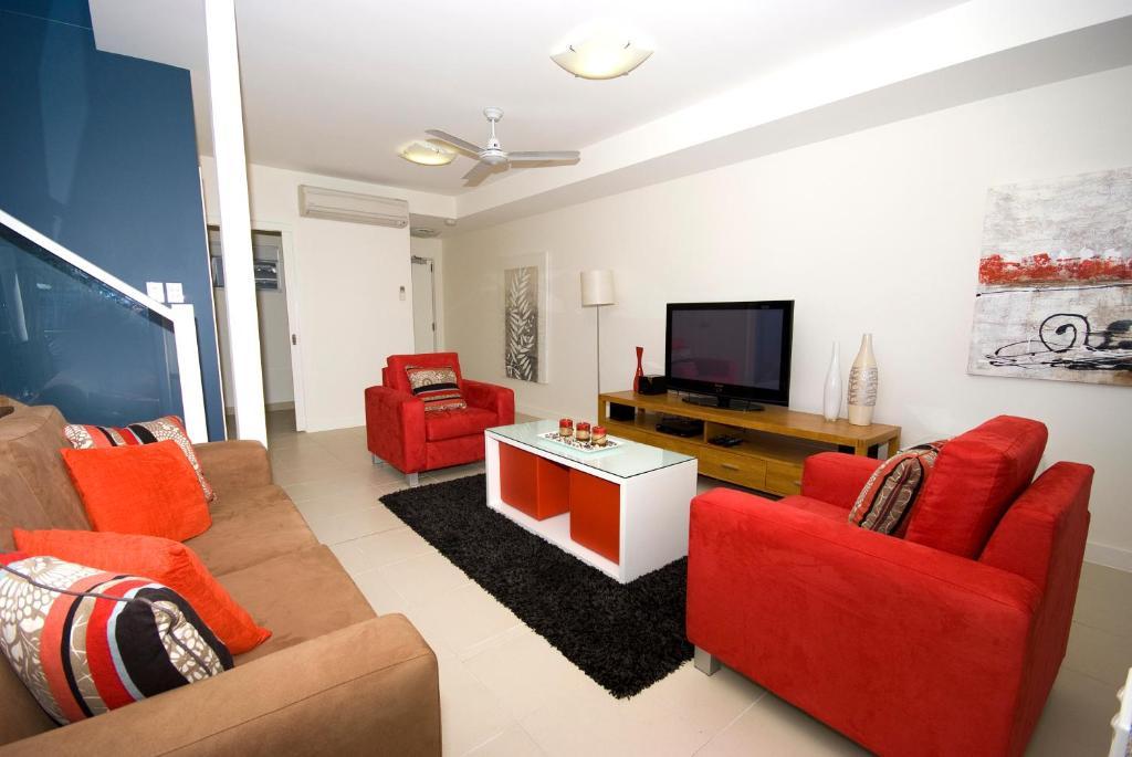 Aparthotel Beachside Magnetic Harbour 4*
